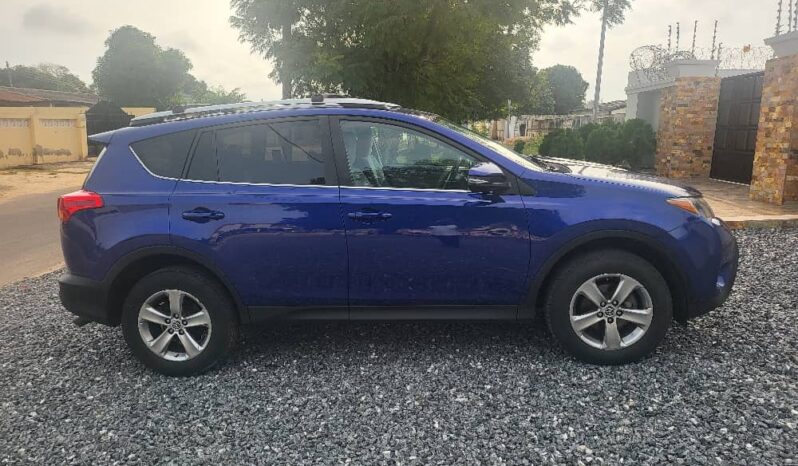 
								2015 TOYOTA RAV4 XLE full									