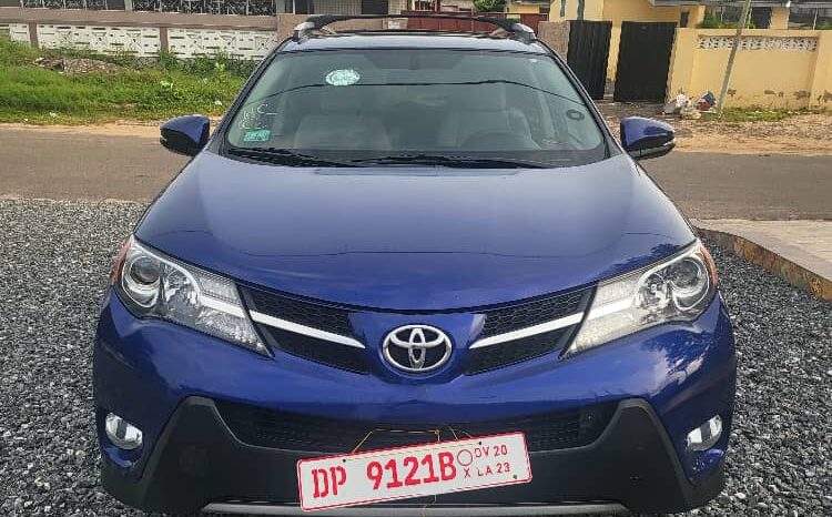
								2015 TOYOTA RAV4 XLE full									