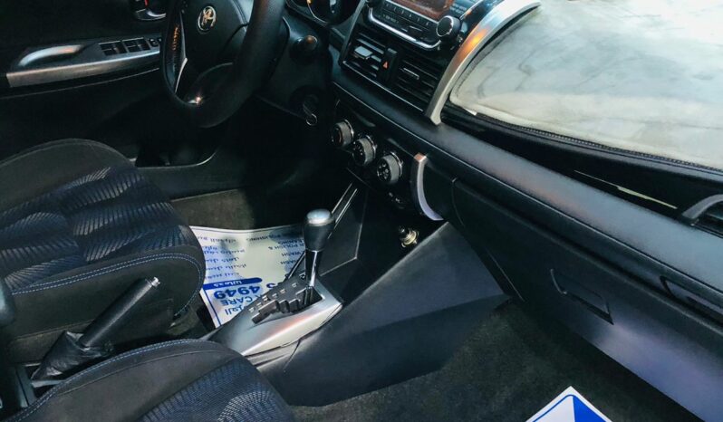 
								2014 TOYOTA YARIS full									