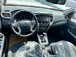 
										2023 MIITSUBISHI L200 SPORTERO full									