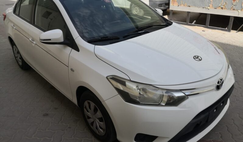 
								2014 TOYOTA YARIS full									