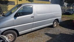 
										2007 Toyota Hiace D4D full									