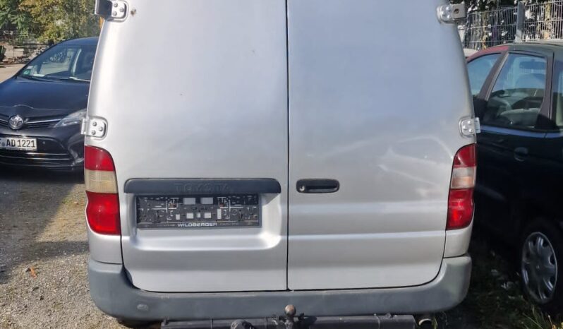 
								2007 Toyota Hiace D4D full									