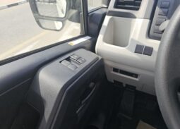 
										2025 Toyota Hiace Diesel engine full									