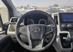 
										2025 Toyota Hiace Diesel engine full									