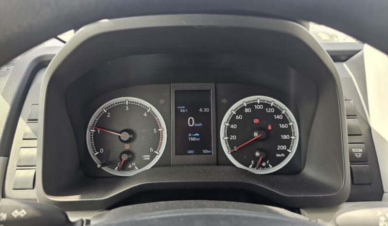 
								2025 Toyota Hiace Diesel engine full									