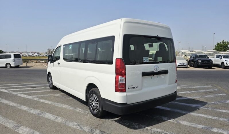 
								2025 Toyota Hiace Diesel engine full									