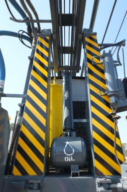 
										MAN Drilling Rig Water truck full									