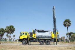 
										MAN Drilling Rig Water truck full									