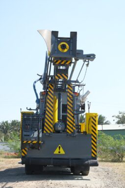 
										MAN Drilling Rig Water truck full									