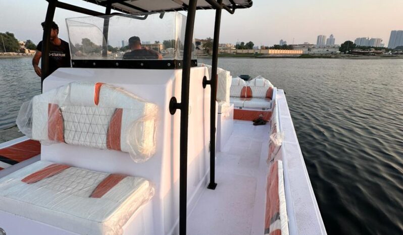 
								Fishing Boat 38 Feet/ Suzuki 300 HP full									