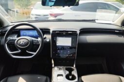 
										2021 Hyundai Tucson full									