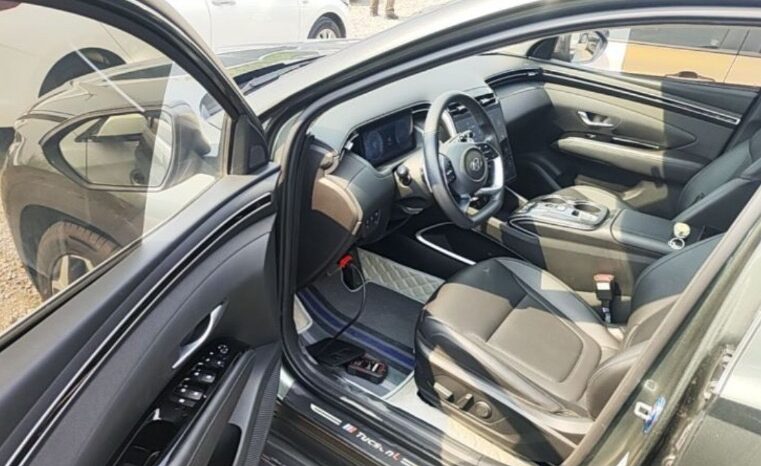 
								2021 Hyundai Tucson full									